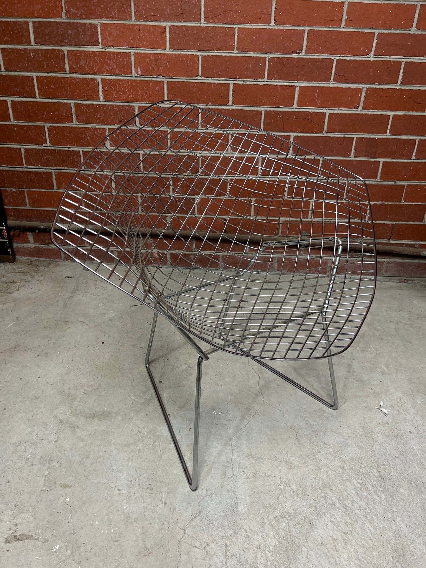 Bertoia Style Diamond Chair in Chrome
