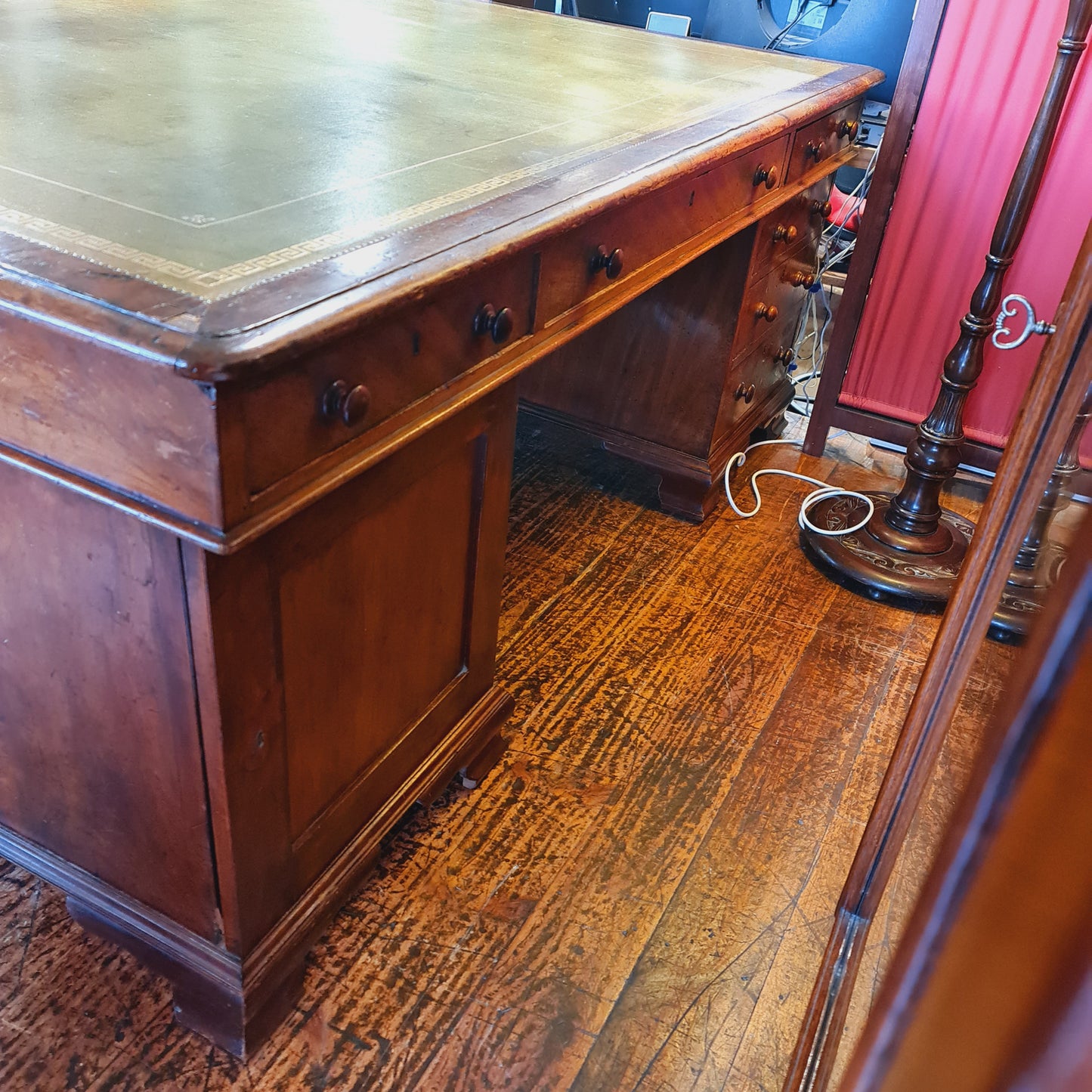 Antique Leather Top Partners Desk in Cedar