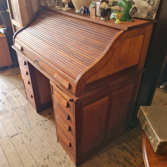 Vintage Roll Top Desk in the style of Cutler