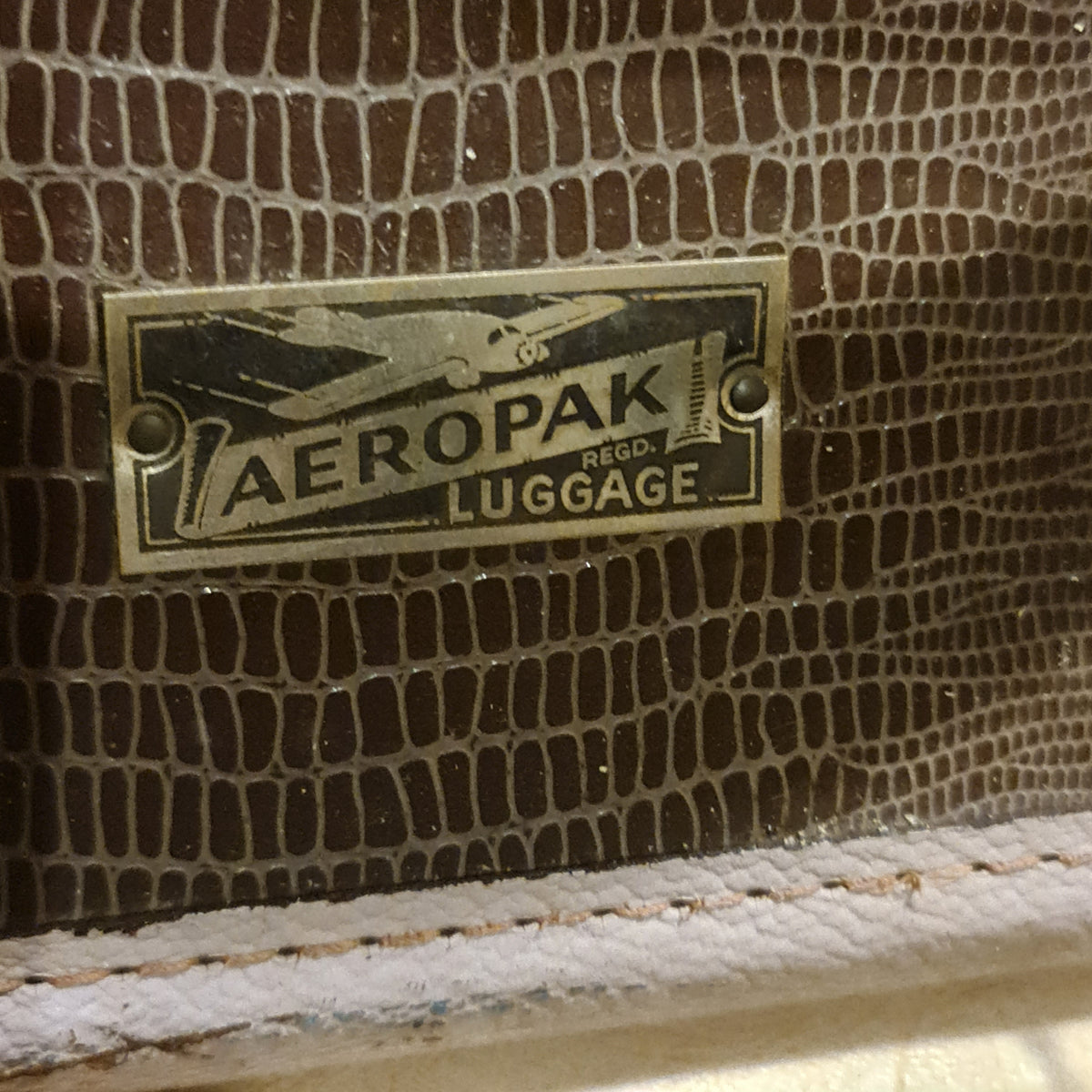 Individual Vintage Suitcases