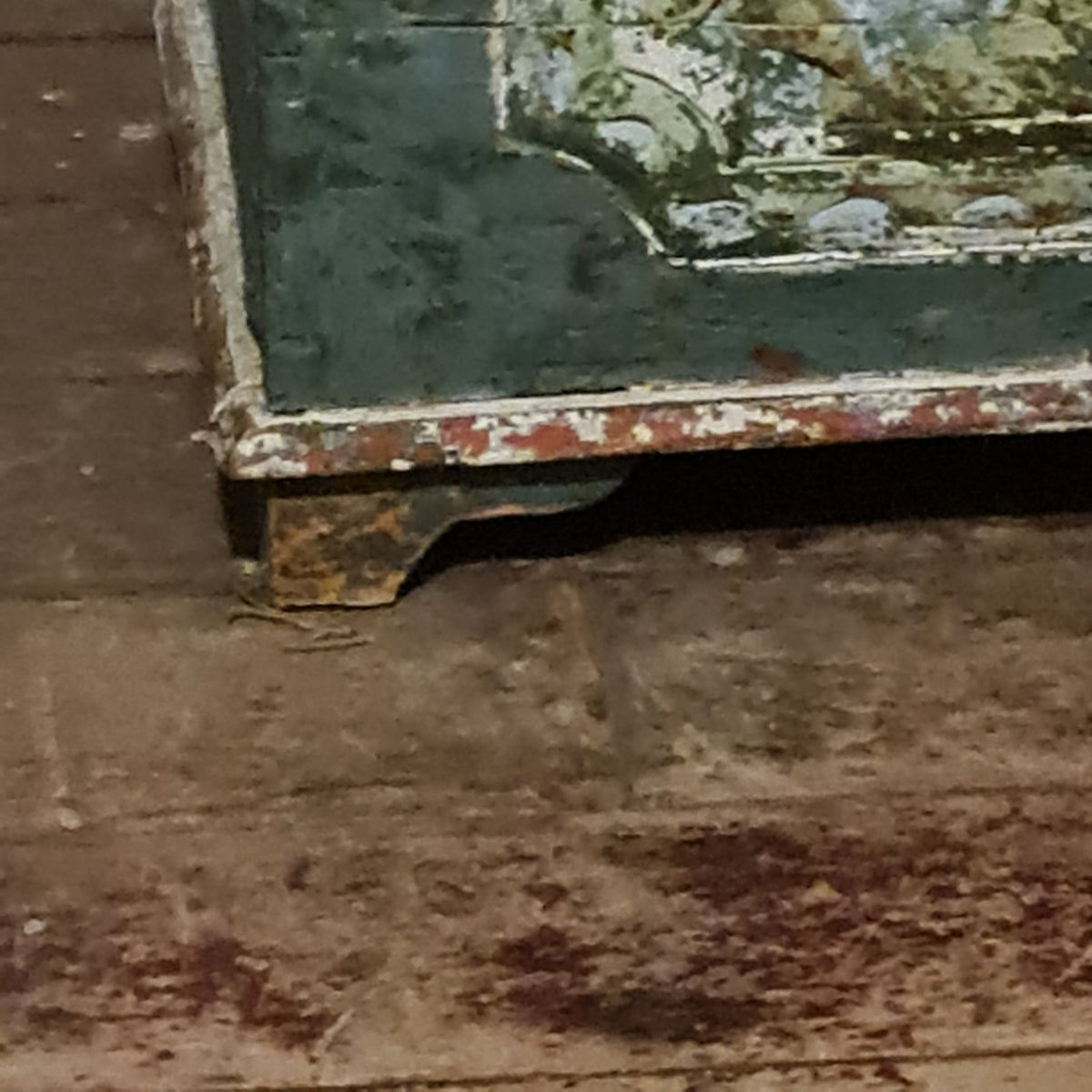 Painted Trunk Antique with Candle Drawer Small