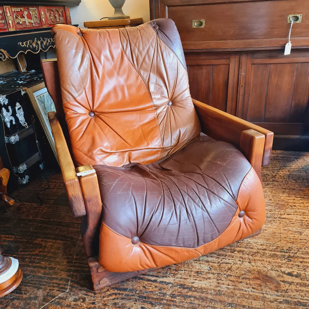 Couch and Chairs Leather 70’s Vintage Post and Rail Reduced