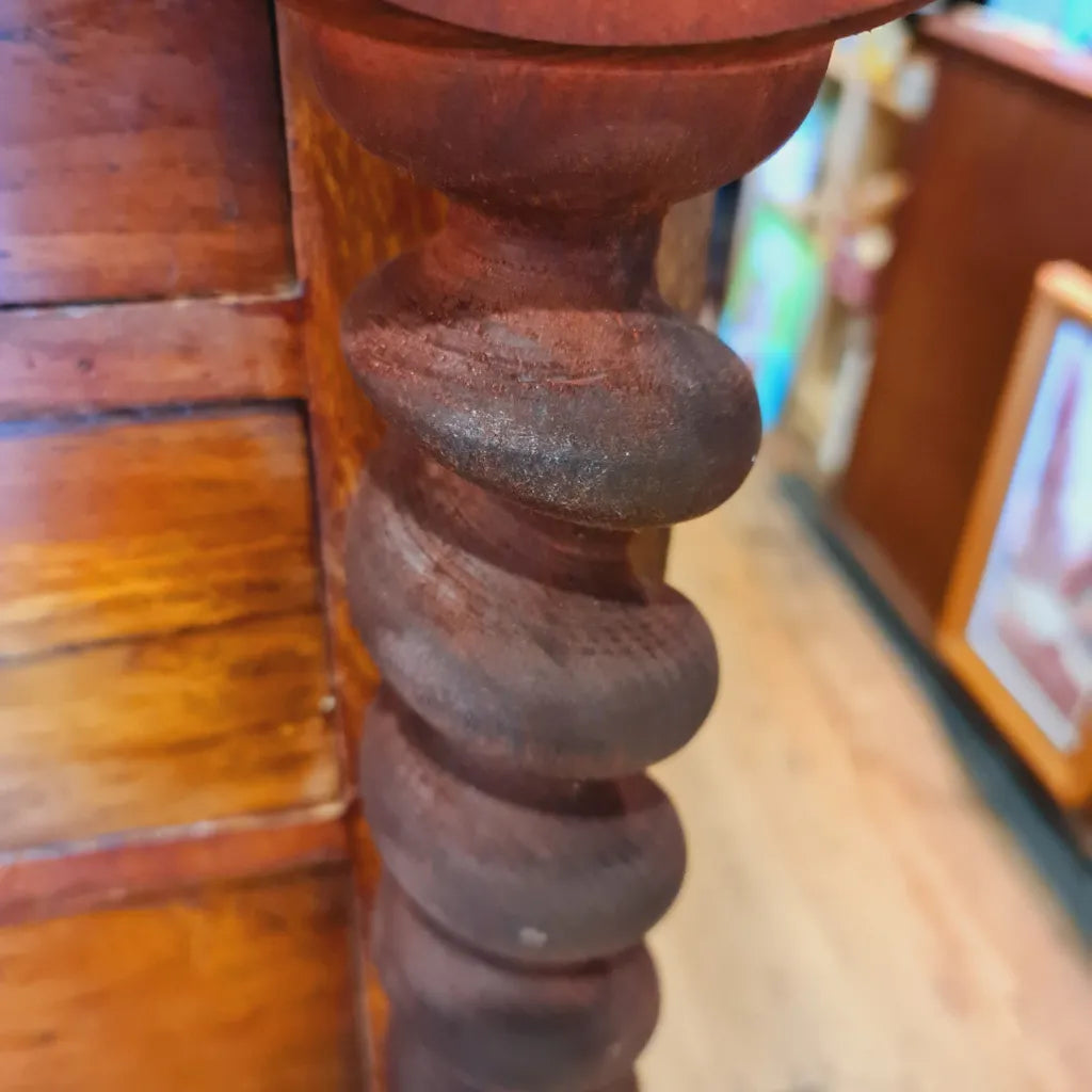 Antique Chest of Drawers with Barley Sugar Upright Columns