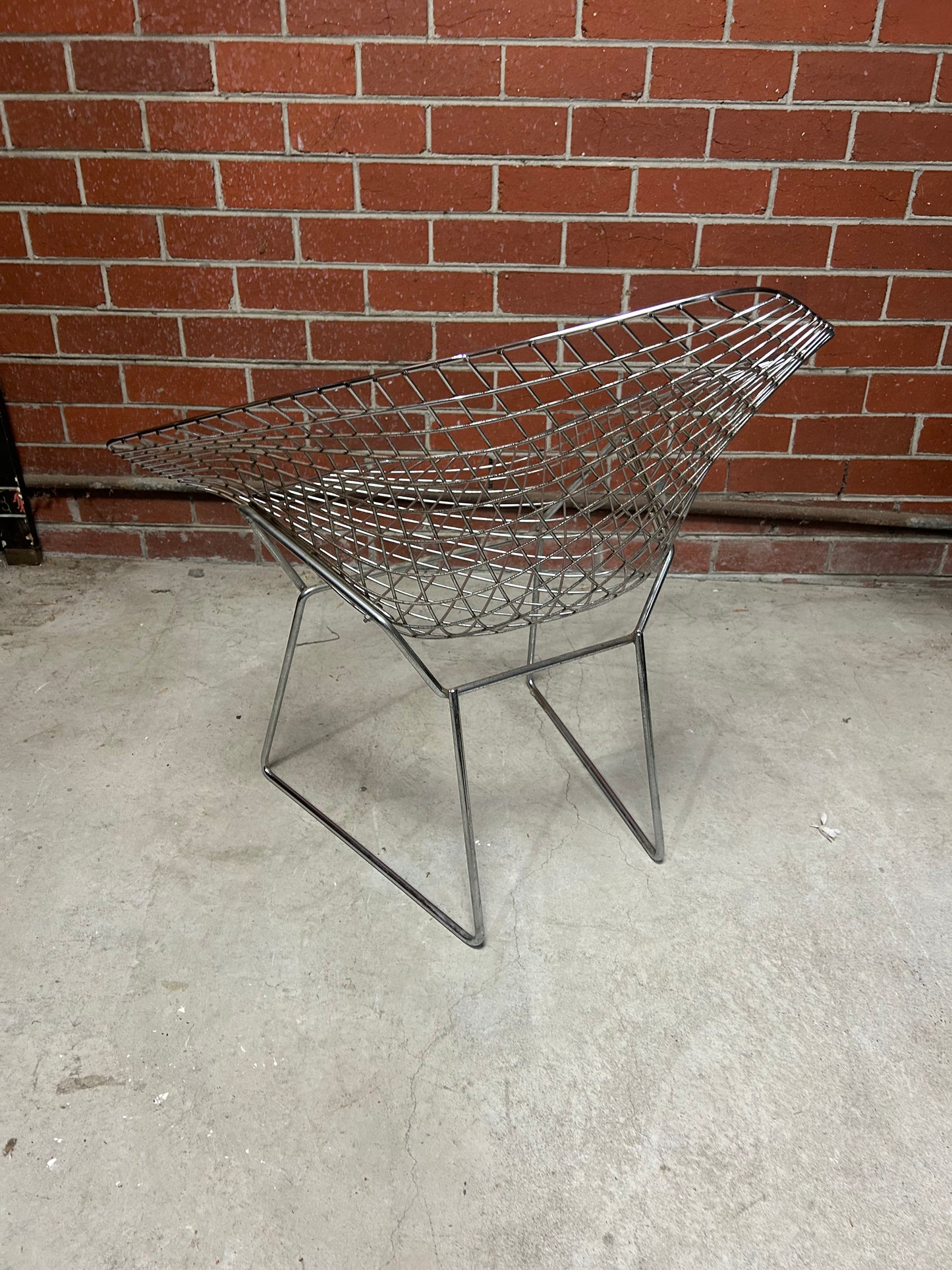 Bertoia Style Diamond Chair in Chrome
