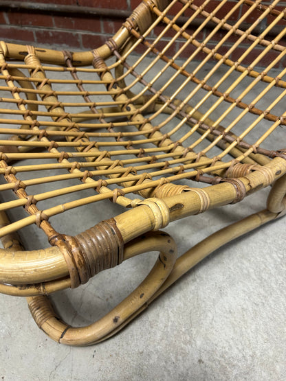 Mid-Century Rattan Chaise Longue with Footrest and Cushion | Vintage