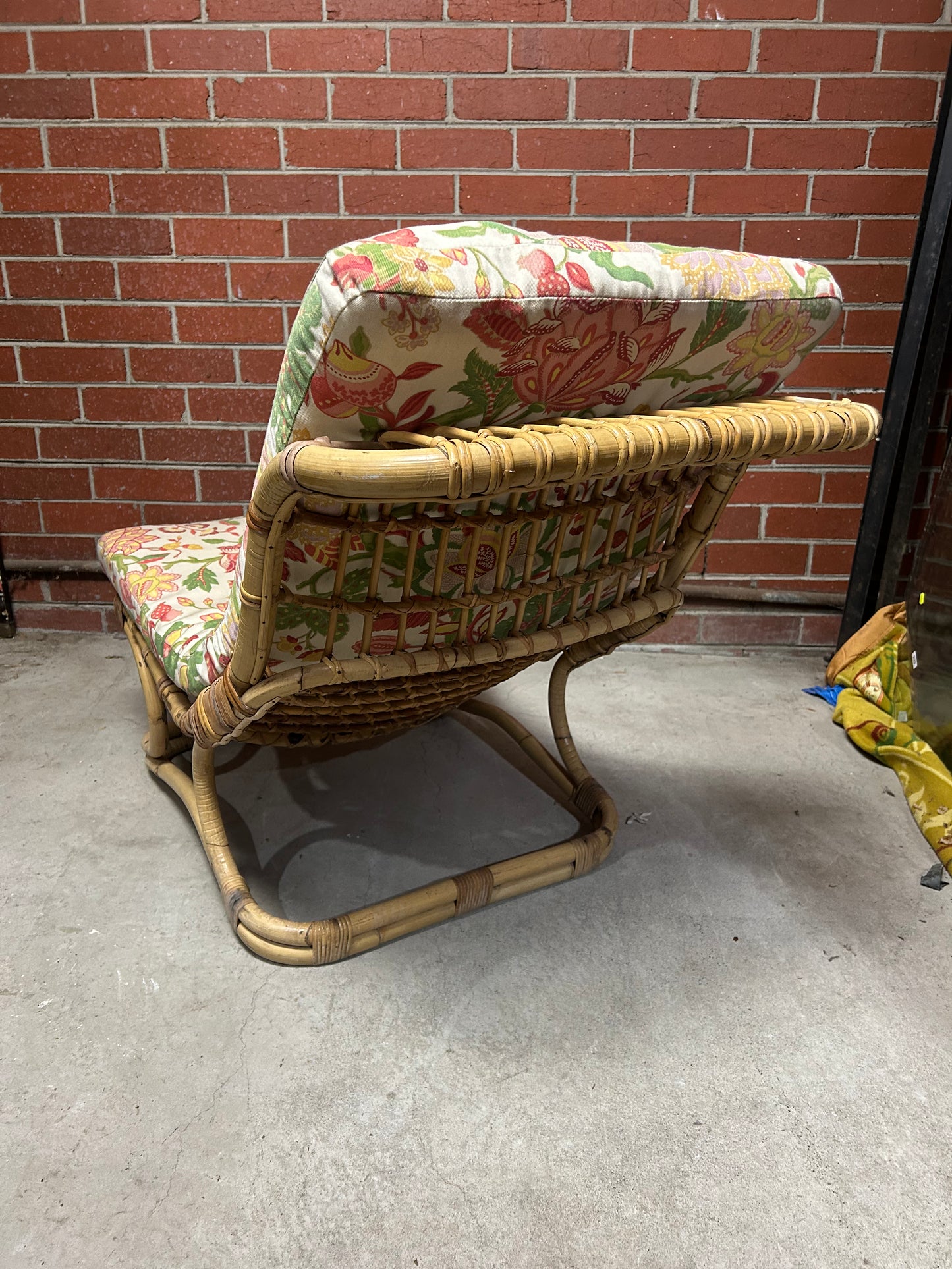 Mid-Century Rattan Chaise Longue with Footrest and Cushion | Vintage