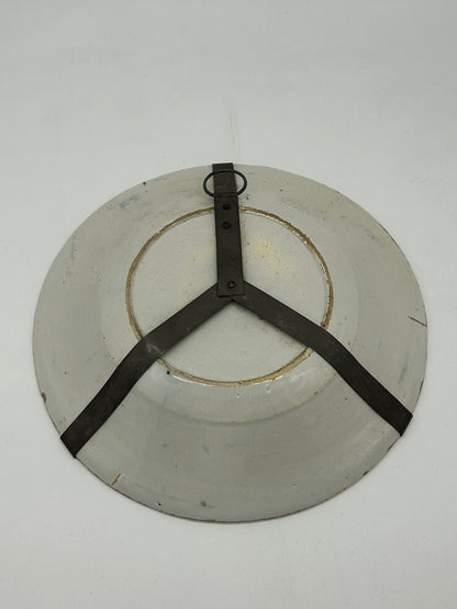Hand‑Painted Decorative Plate – Unmarked, Fitted for Hanging