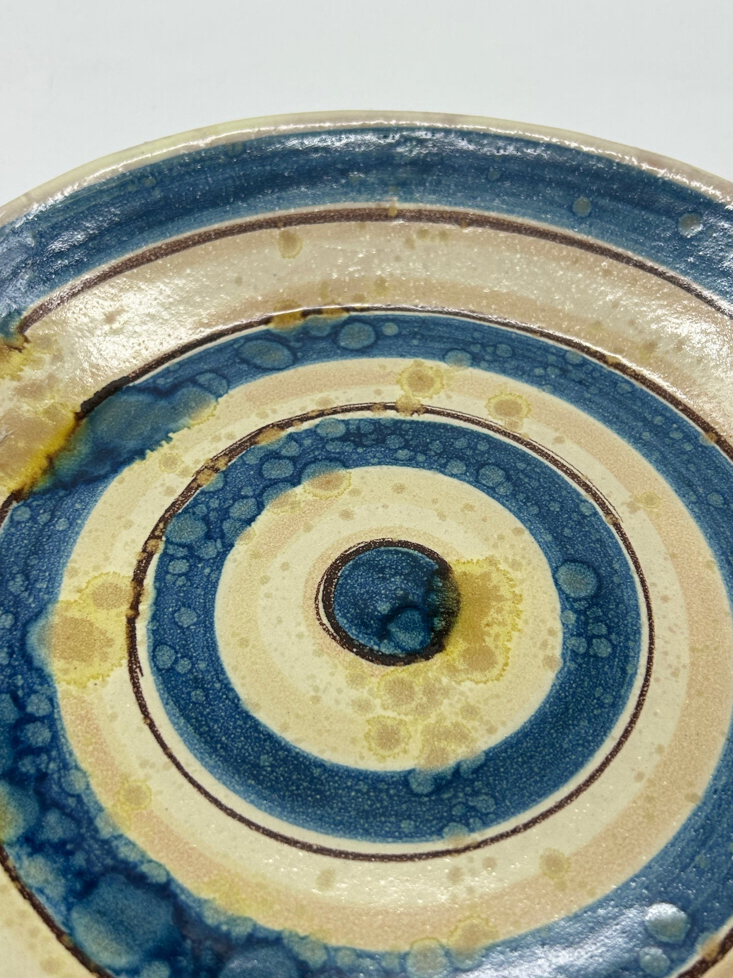 Set of 3 Hand‑Painted Alessi Ceramic Plates – Caltagirone, Italy