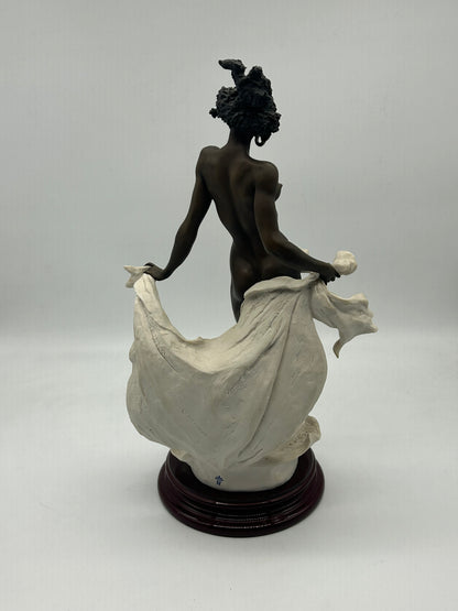 Giuseppe Armani “Florence” Figurine | 1996 Italian Sculpture, Original Base & Plaque