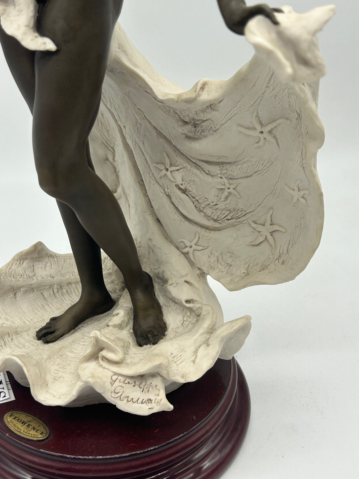 Giuseppe Armani “Florence” Figurine | 1996 Italian Sculpture, Original Base & Plaque
