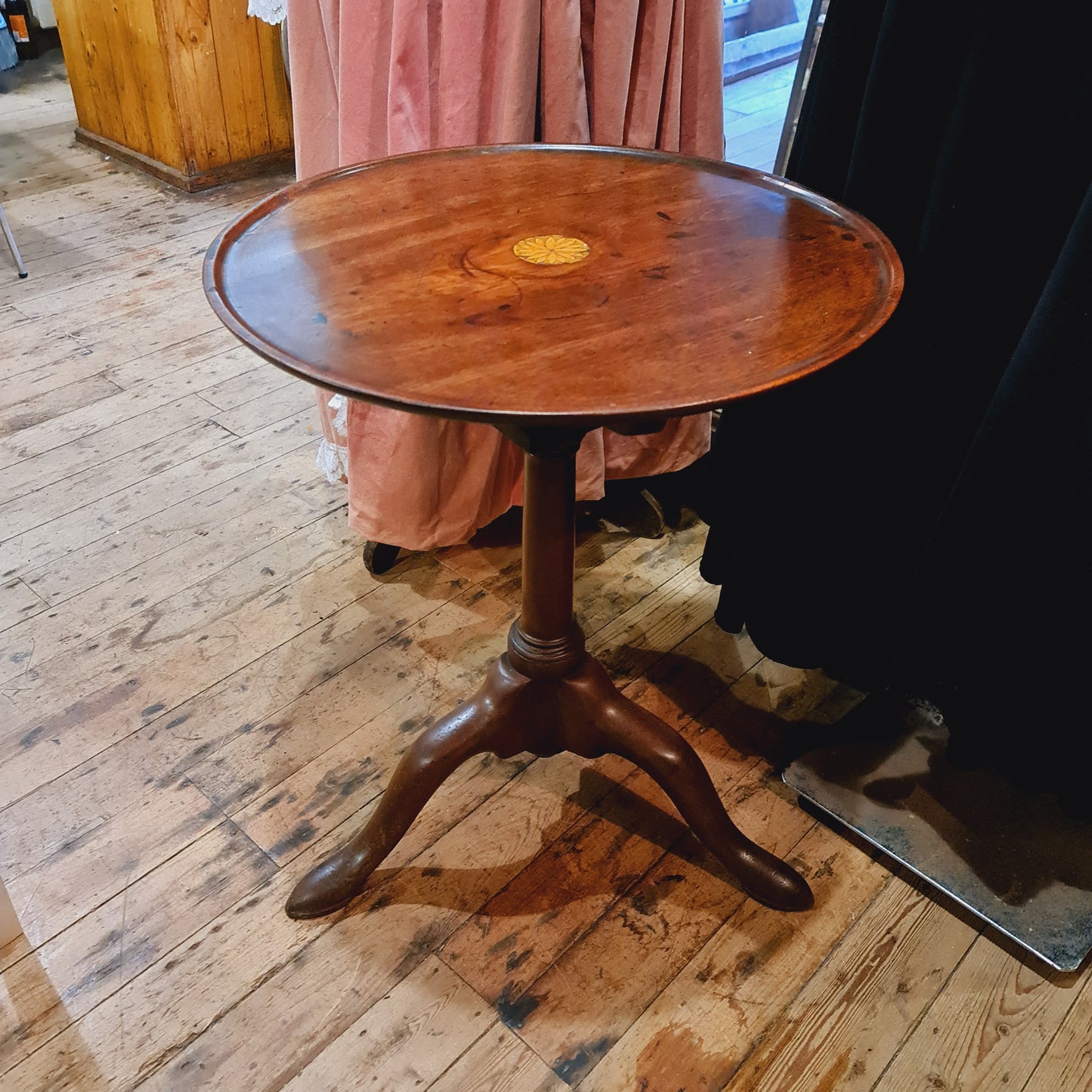 Genuine Georgian Wine Table