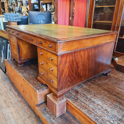 Antique Leather Top Partners Desk in Cedar