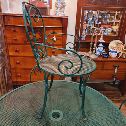 Garden Setting Round Table and Four Chairs Wrought Iron