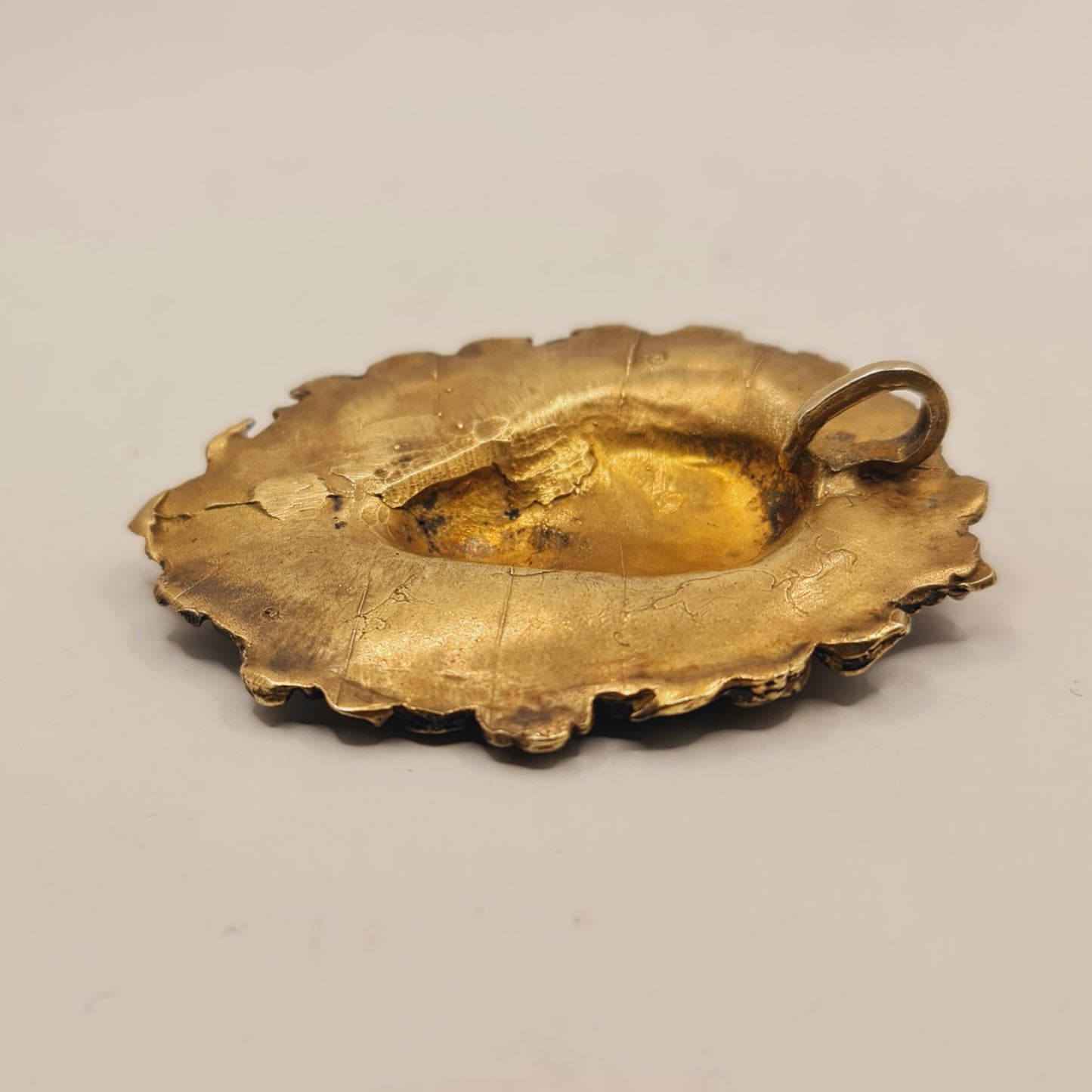 Pendant Gold Plate Classical