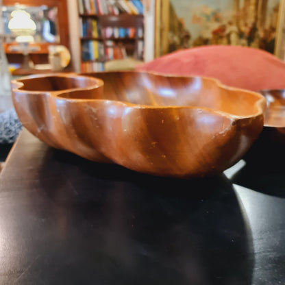 Assorted sizes of Wooden Bowls