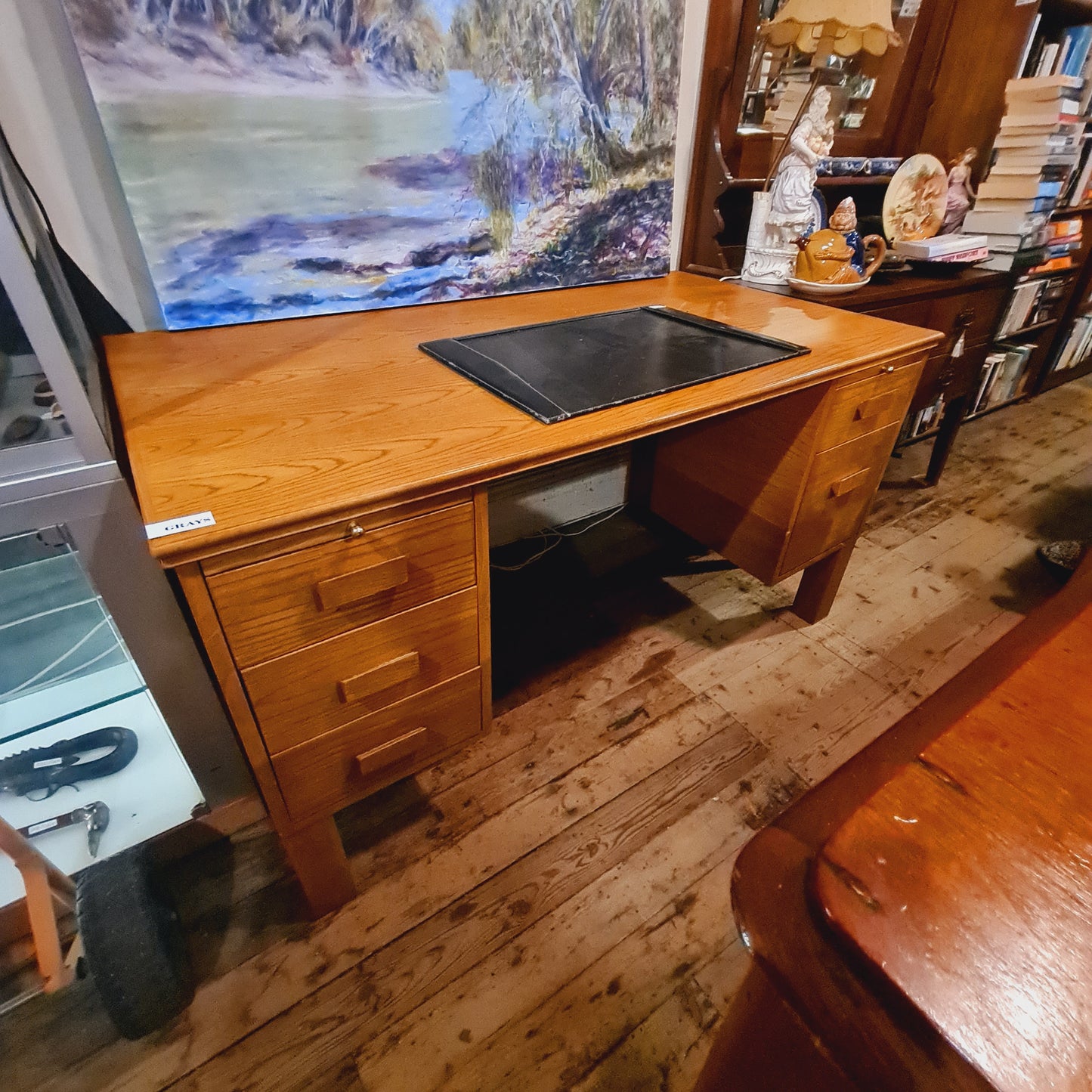 Modern Desk with Drawers