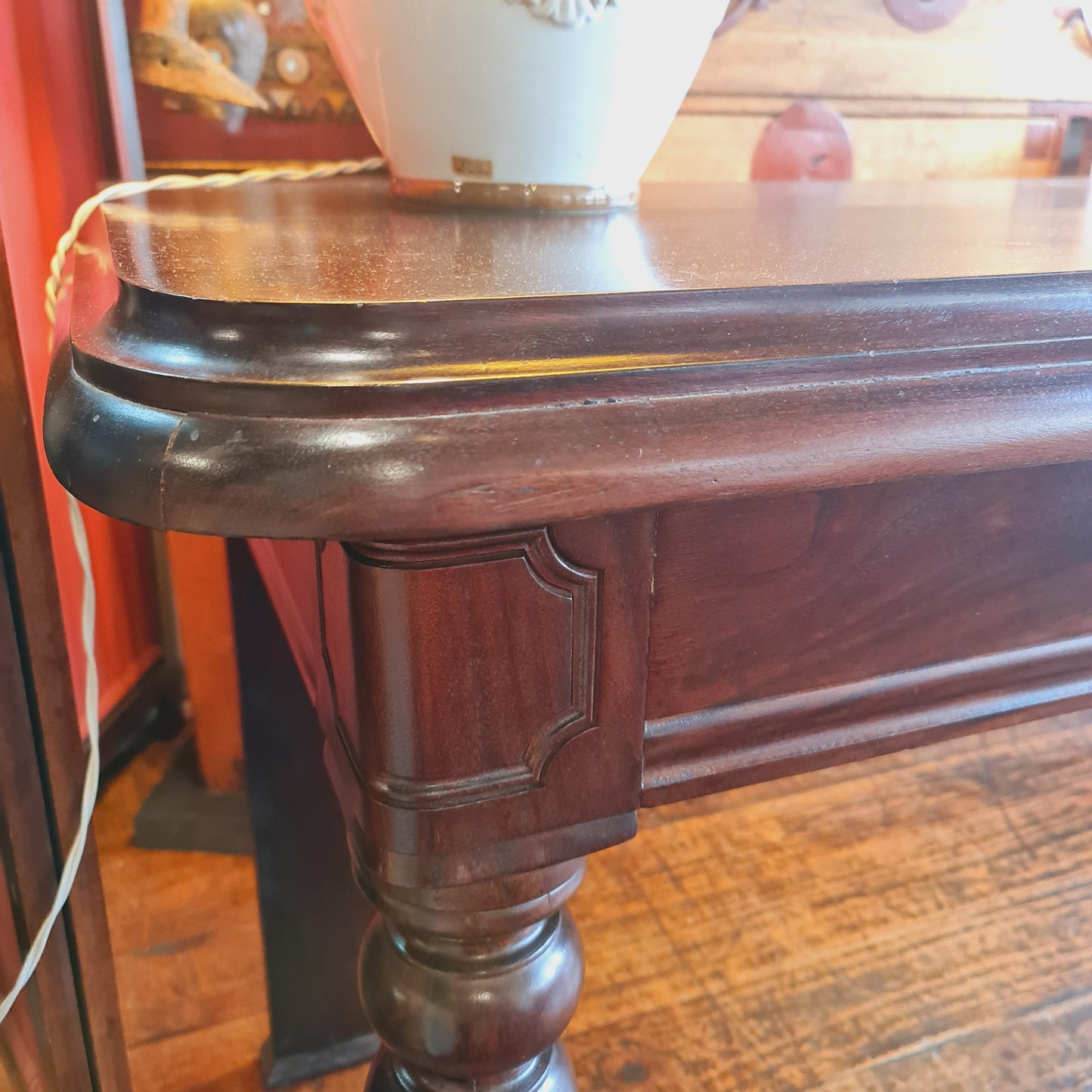 Antique Victorian Mahogany Serving Table for the Loungeroom or Sidetable in the Hallway
