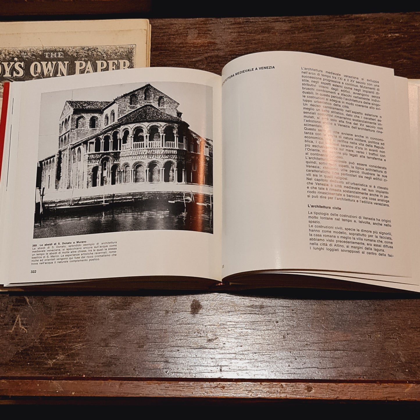 Civilta di Venezia Three Volumes in Italian