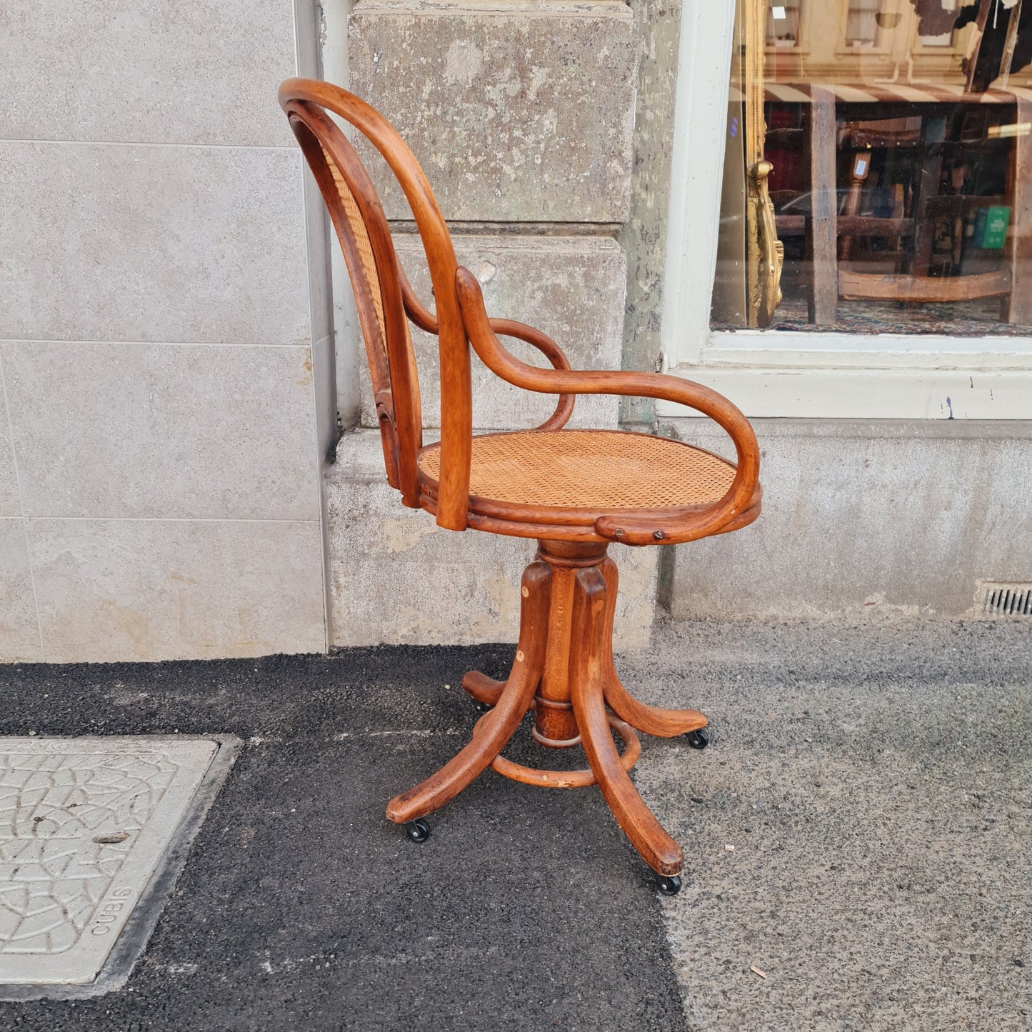 Bentwood Thonet Style Vintage Desk Chair with Swivel