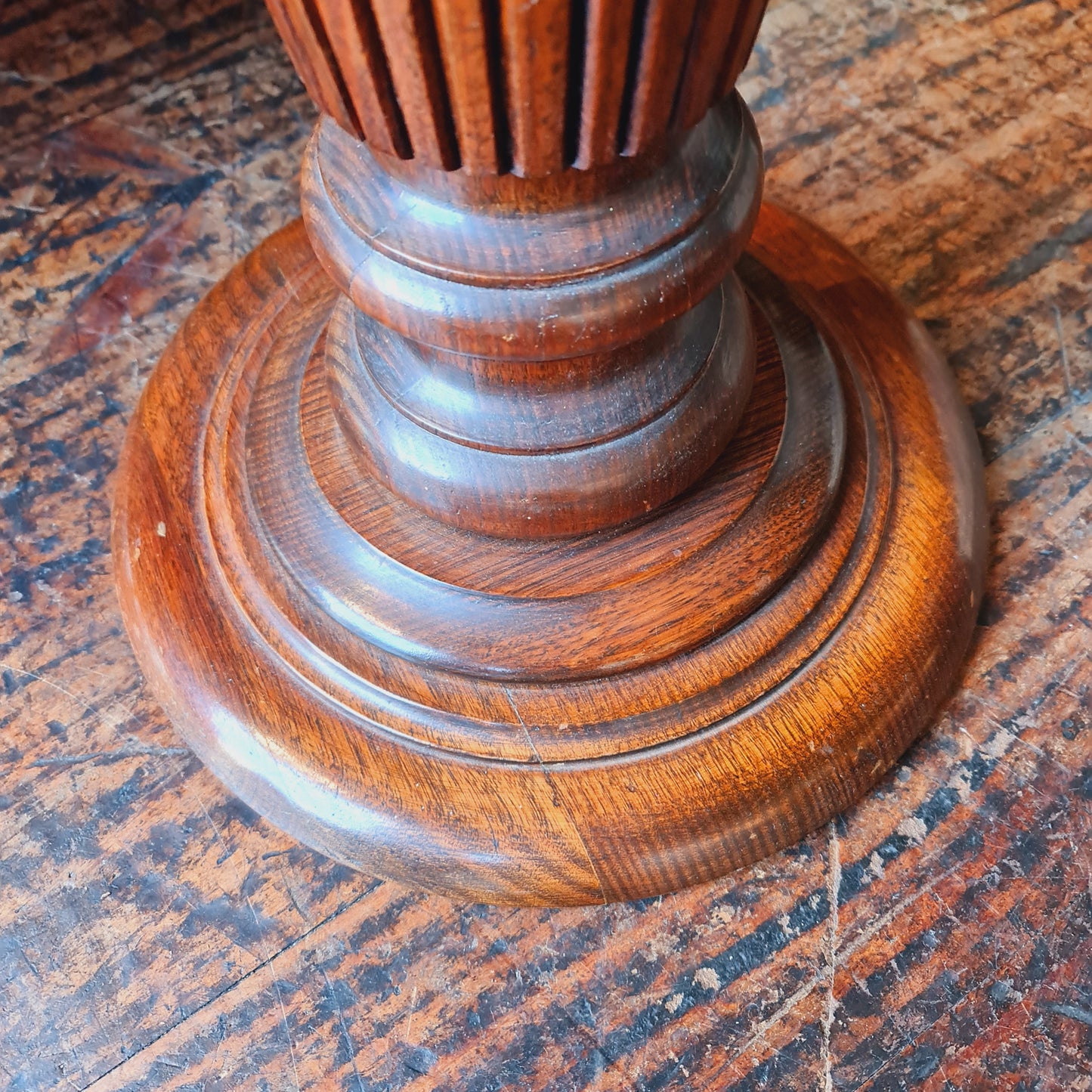 Pedestal in Turned and Carved Wood for Plants, Statues,Busts or Important Vase