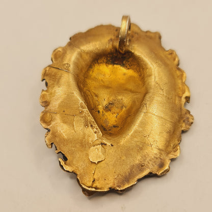 Pendant Gold Plate Classical
