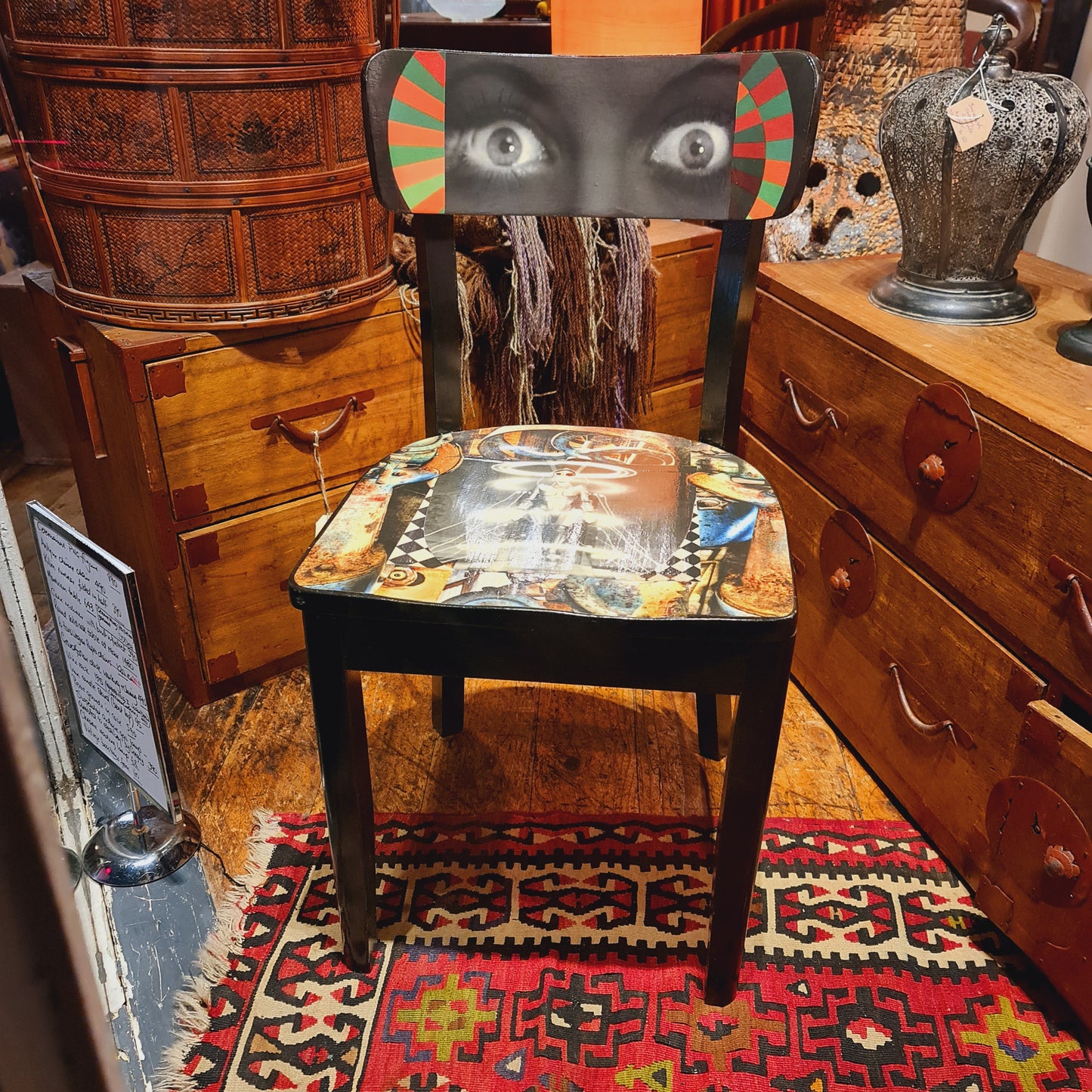 Art Design Chair by Geffrey Hales Metropolis