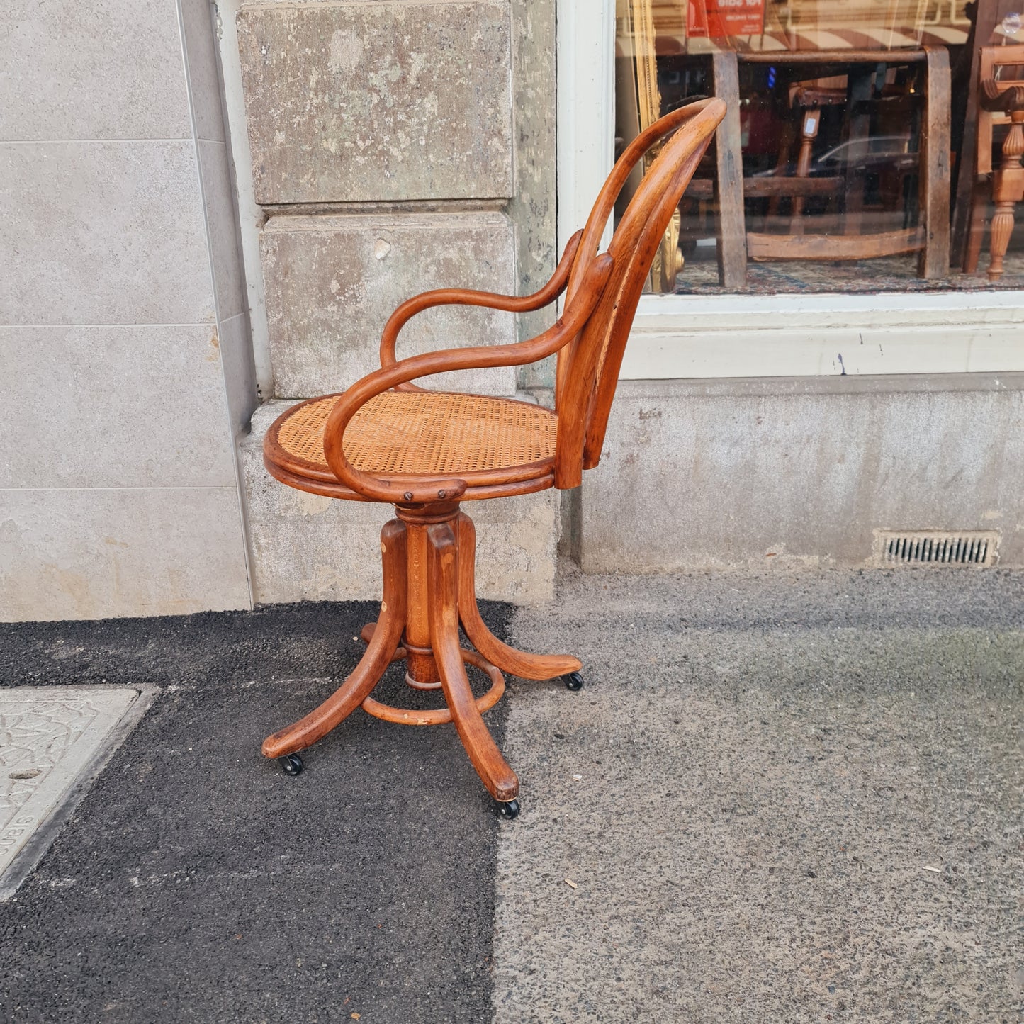 Bentwood Thonet Style Vintage Desk Chair with Swivel