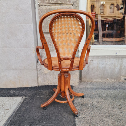 Bentwood Thonet Style Vintage Desk Chair with Swivel