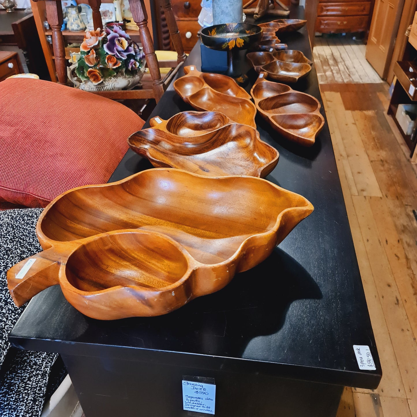 Assorted sizes of Wooden Bowls