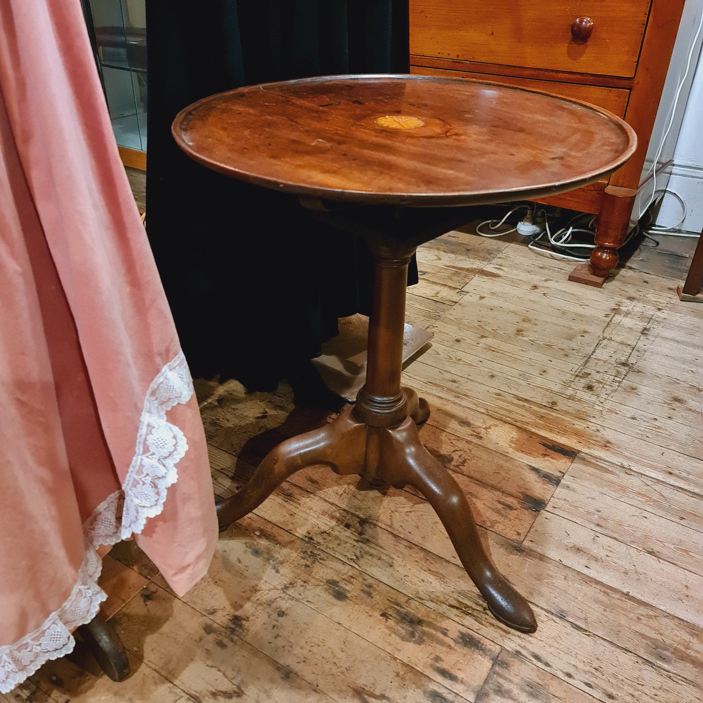 Genuine Georgian Wine Table
