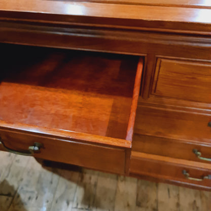 Chest of Drawers in Rosewood